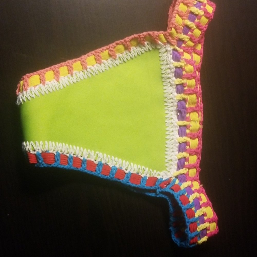 Bikinni - Picture 2 of 6